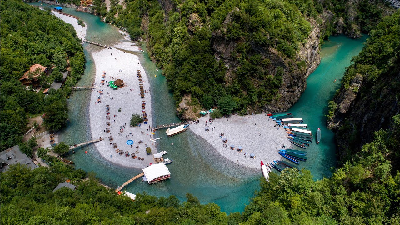 Daily Express: Shqipëria, vendi mahnitës europian më afër dhe më i lirë se Tajlanda